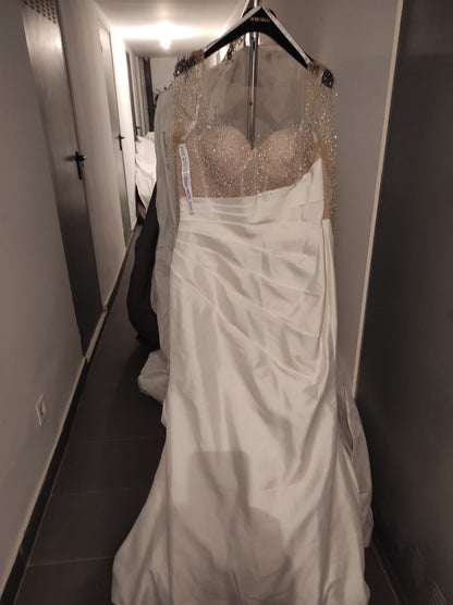 SUB-2026-036 · SEGUNDA SUBASTA. LOTE 2: EXISTENCIAS TEXTILES ROPA BODAS Y EVENTOS